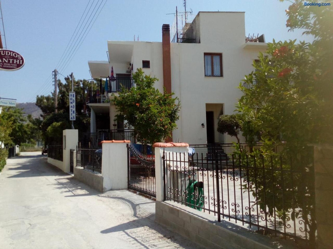Arleta's Sunny Guesthouse