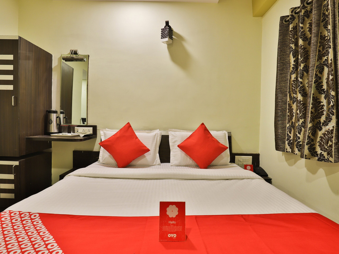 Collection O Naroda Ahmedabad Formerly Hotel Santro主图