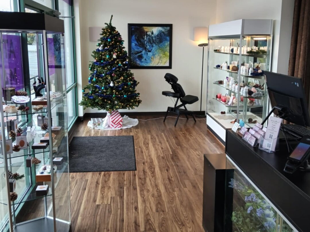 Jennifer Brand Spa & Massage景点图片