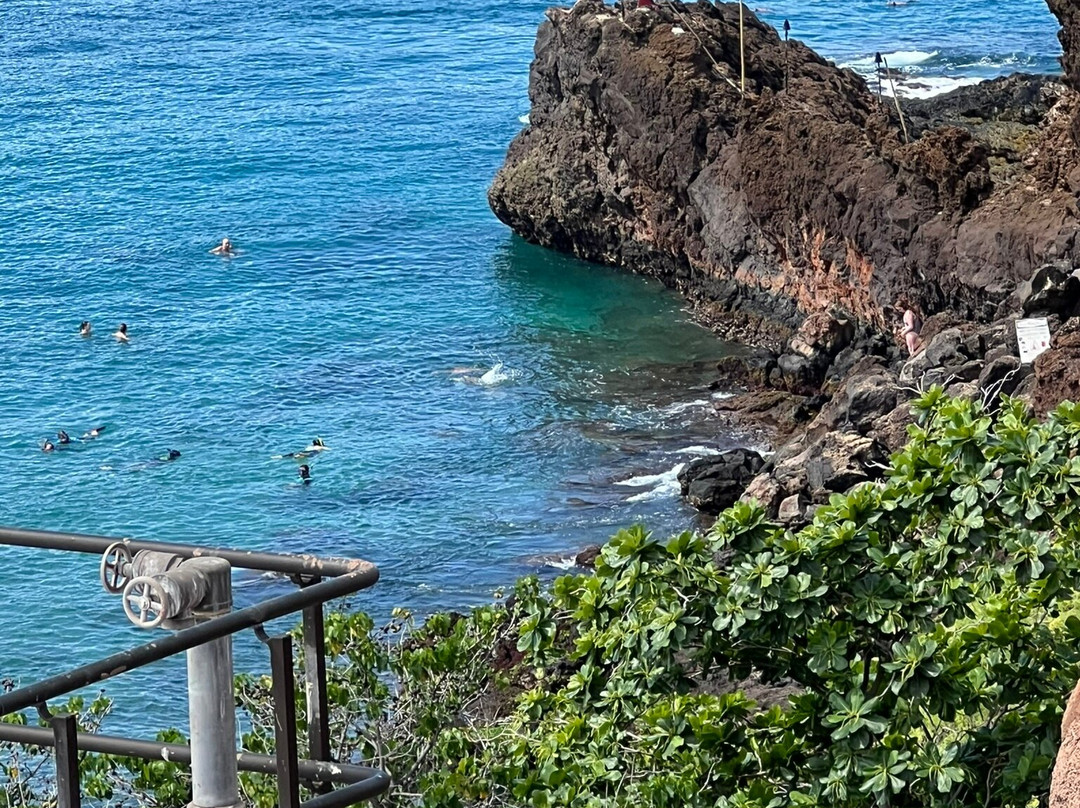 Black Rock Beach-卡纳帕利必去景点