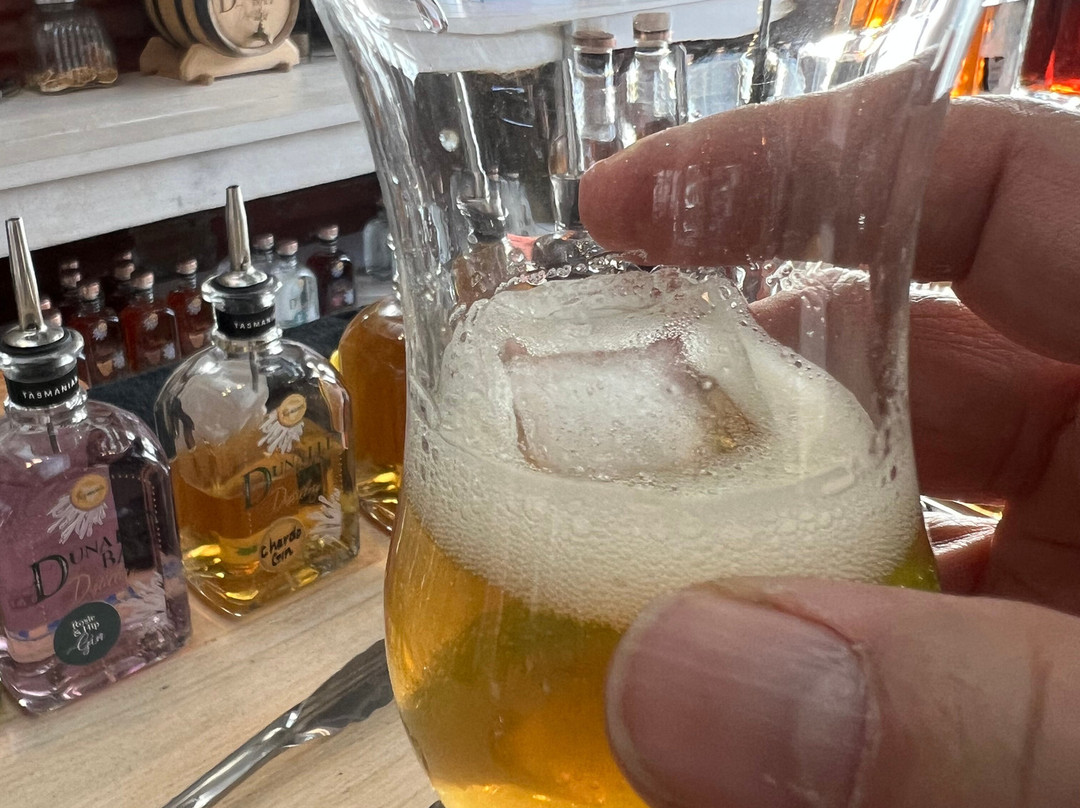 Dunalley Bay Distillery - Eat & Drink景点图片