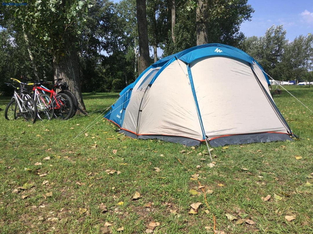 Toparti Camping