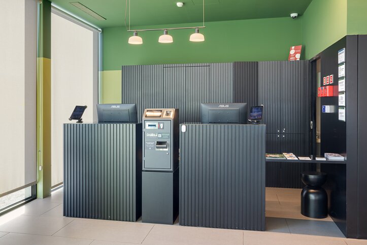 B&B HOTEL Famalicão-官方