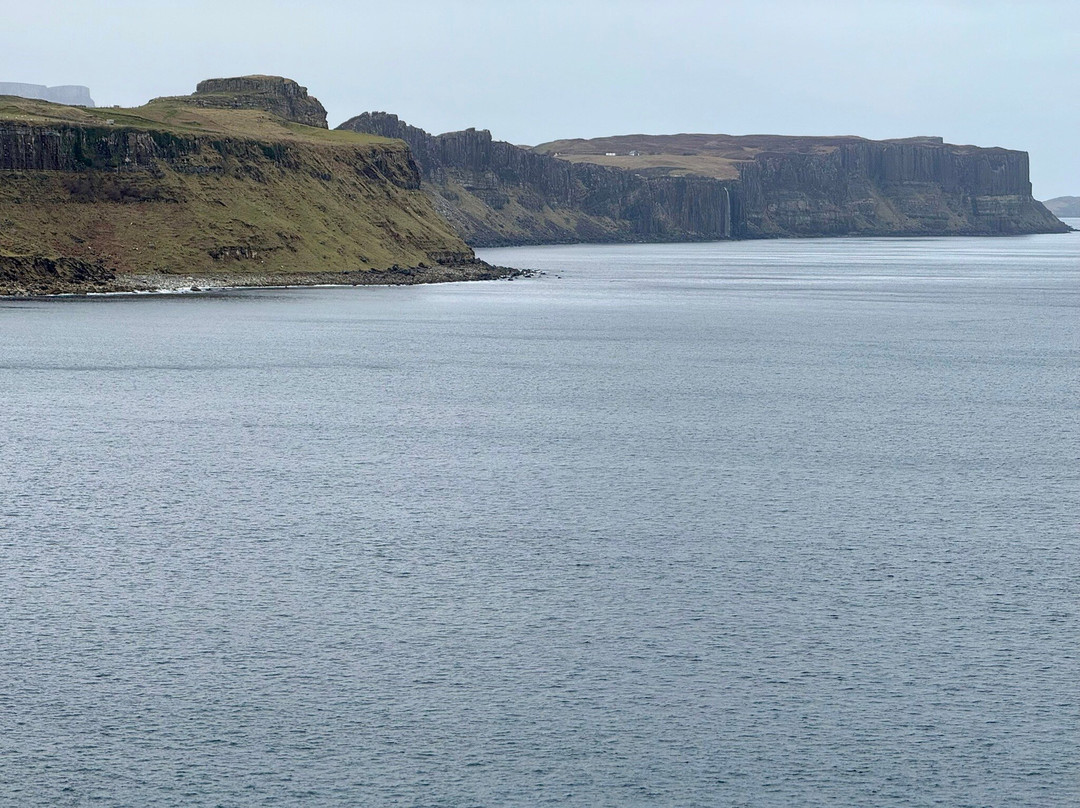 Brother's Point (Rubha nam Brathairean )景点图片