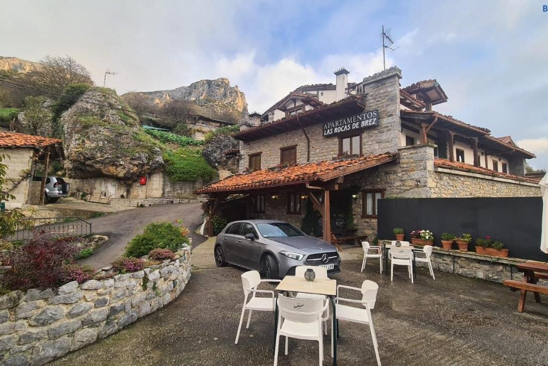 Apartamentos Rurales Las Rocas de Brez
