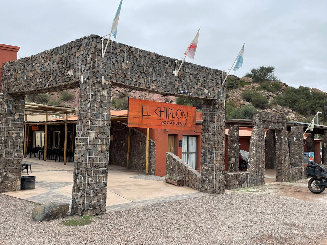 El Chiflon Posta Pueblo主图