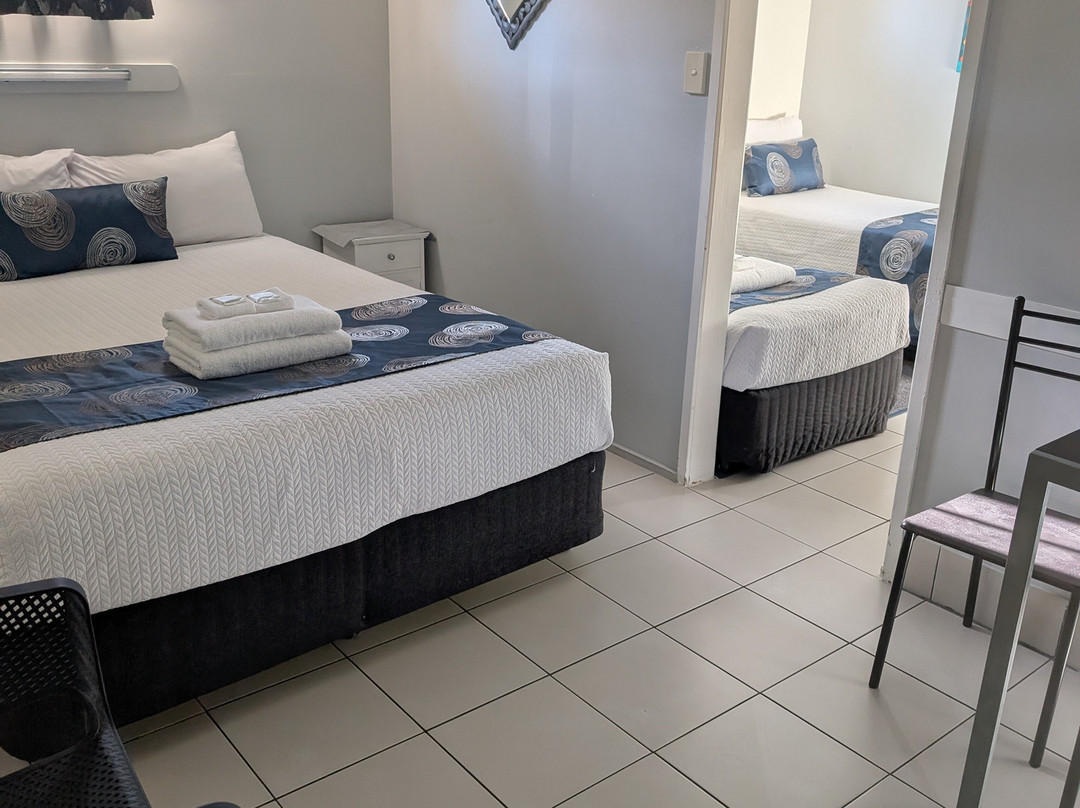 Charm City Motel主图