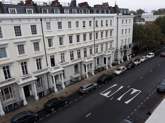 圣乔治酒店主图