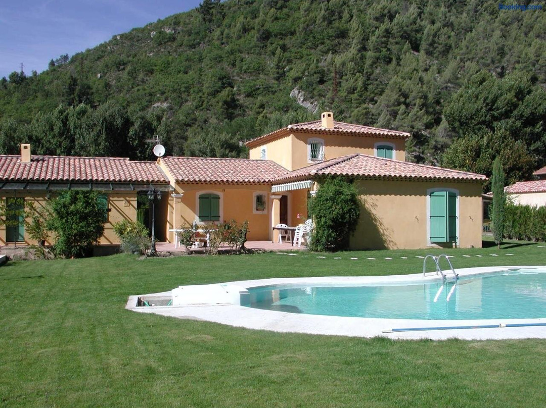 Villa Mistral