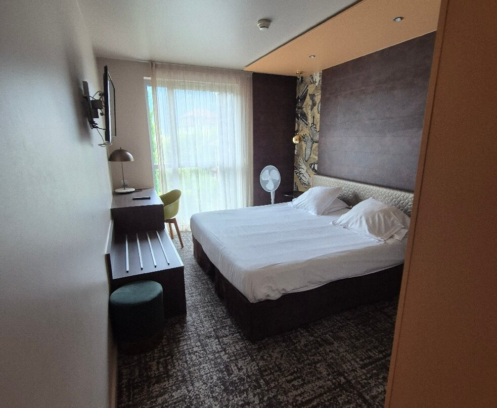 贝斯特韦斯特阿卡库酒店主图