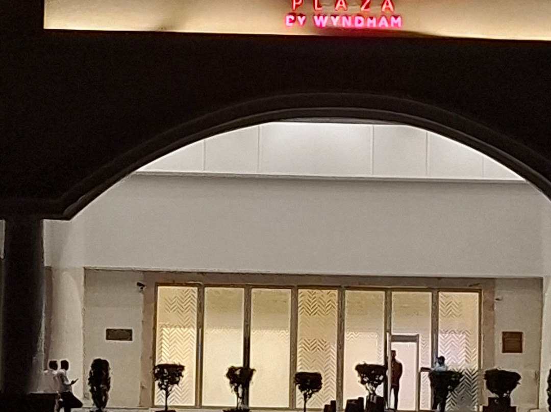 Ramada Plaza By Wyndham Lucknow主图