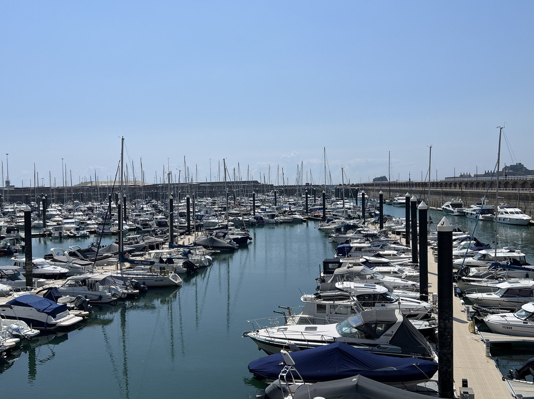 泽西水滨丽笙酒店主图