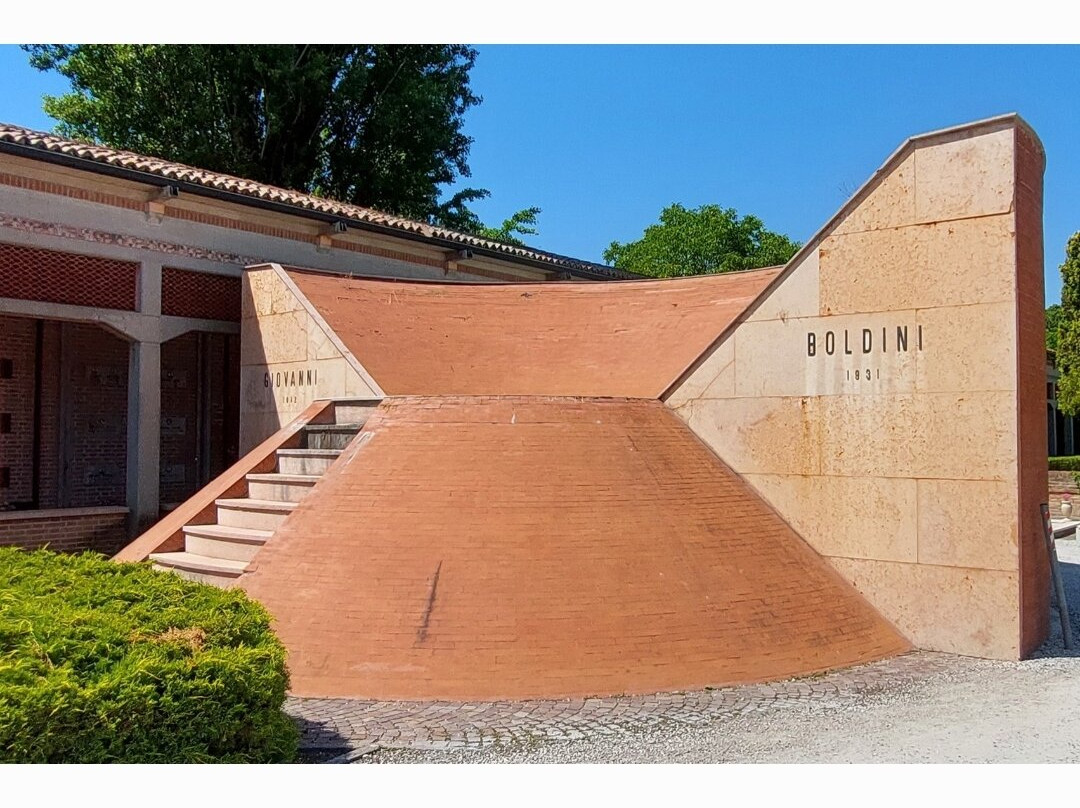 Certosa di Ferrara - Cimitero Monumentale景点图片