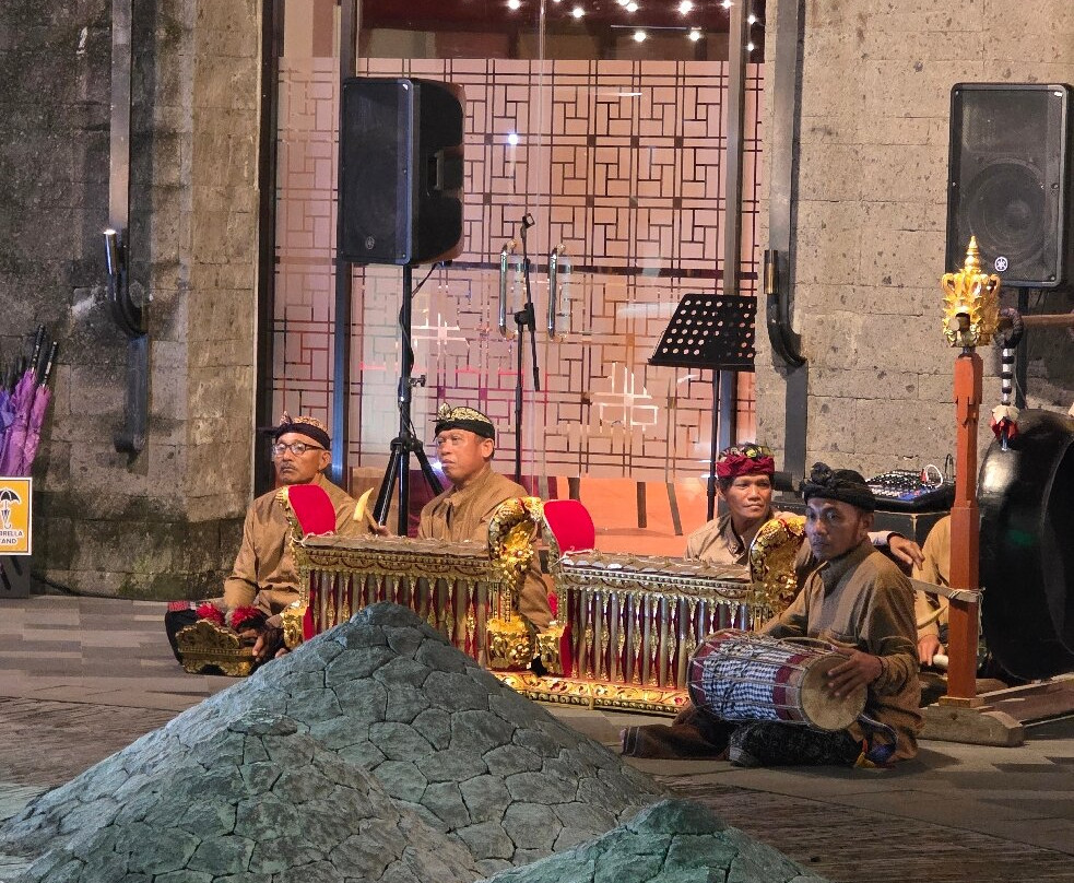 萨玛索他休闲购物村-金巴兰必去景点