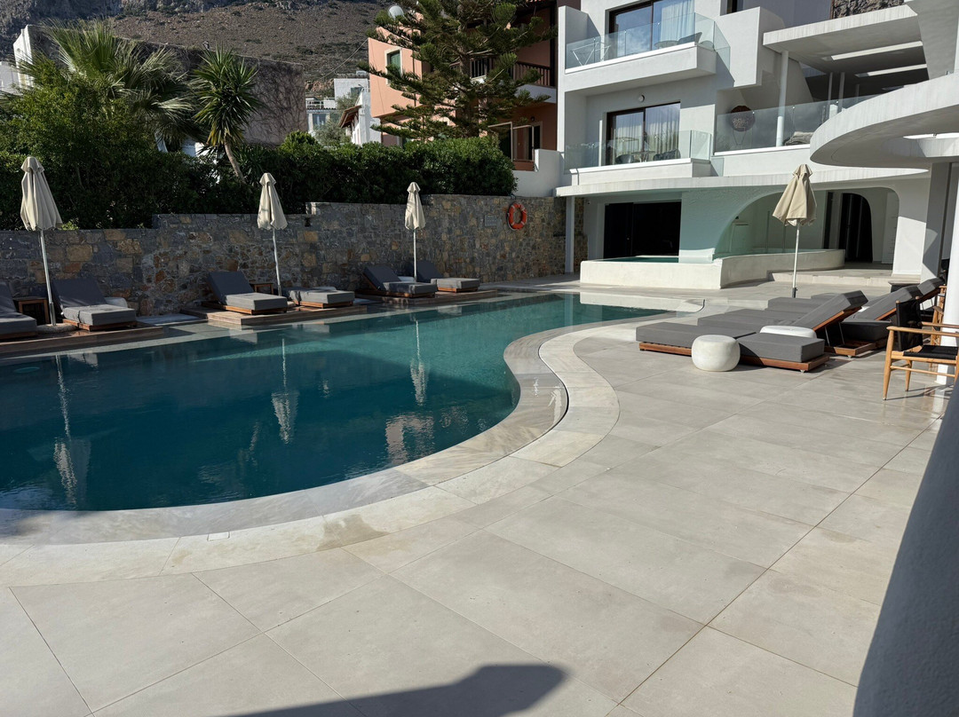 Mika Villas & Suites主图