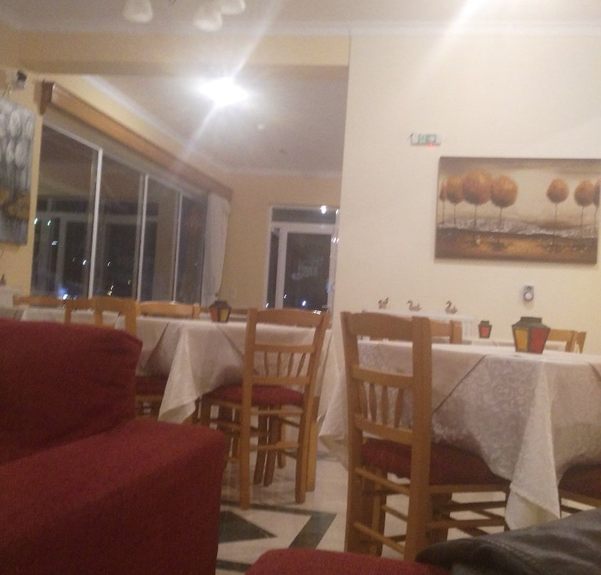 Brati Beach Hotel主图