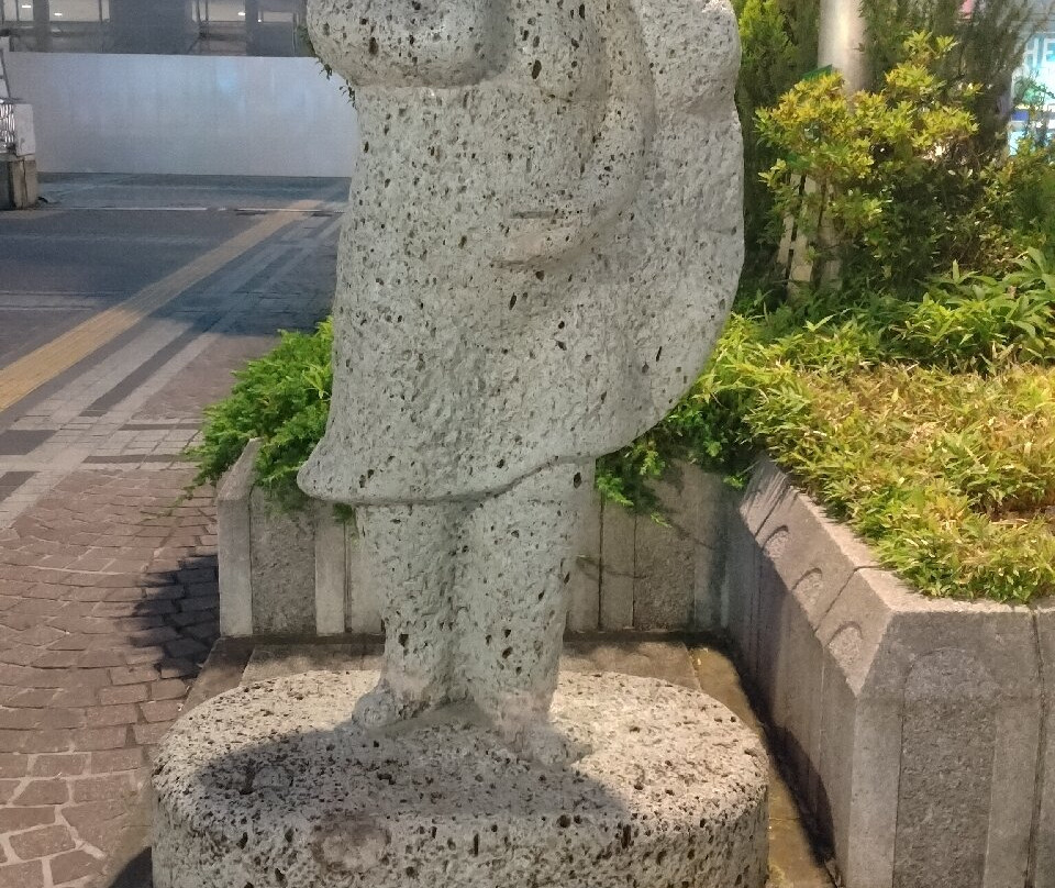 Gyoza Dumpling Statue-宇都宫市必去景点