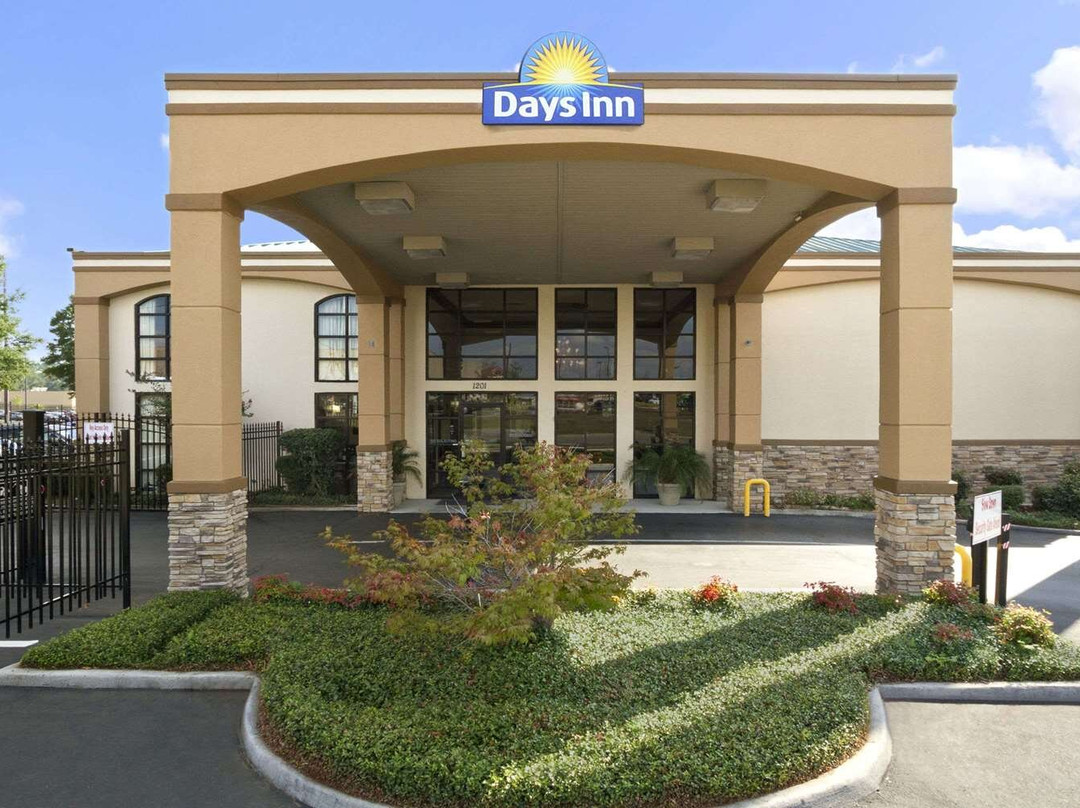 Days Inn & Suites by Wyndham Tuscaloosa - Univ. Of Alabama