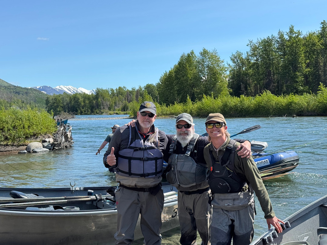 Five Dogs Fishing-Cooper Landing必去景点