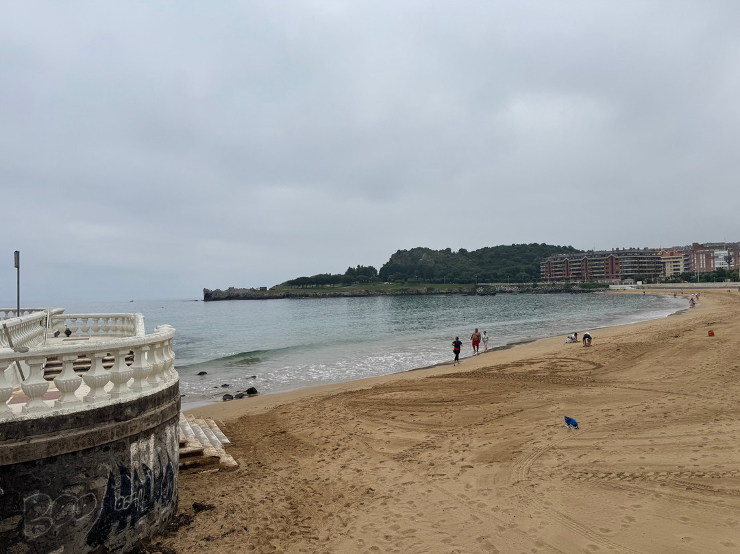 Las Rocas Playa Hotel主图