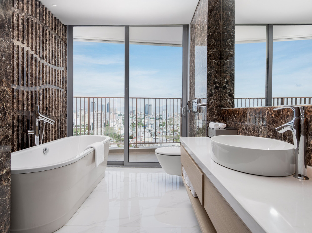 Wyndham Soleil Danang