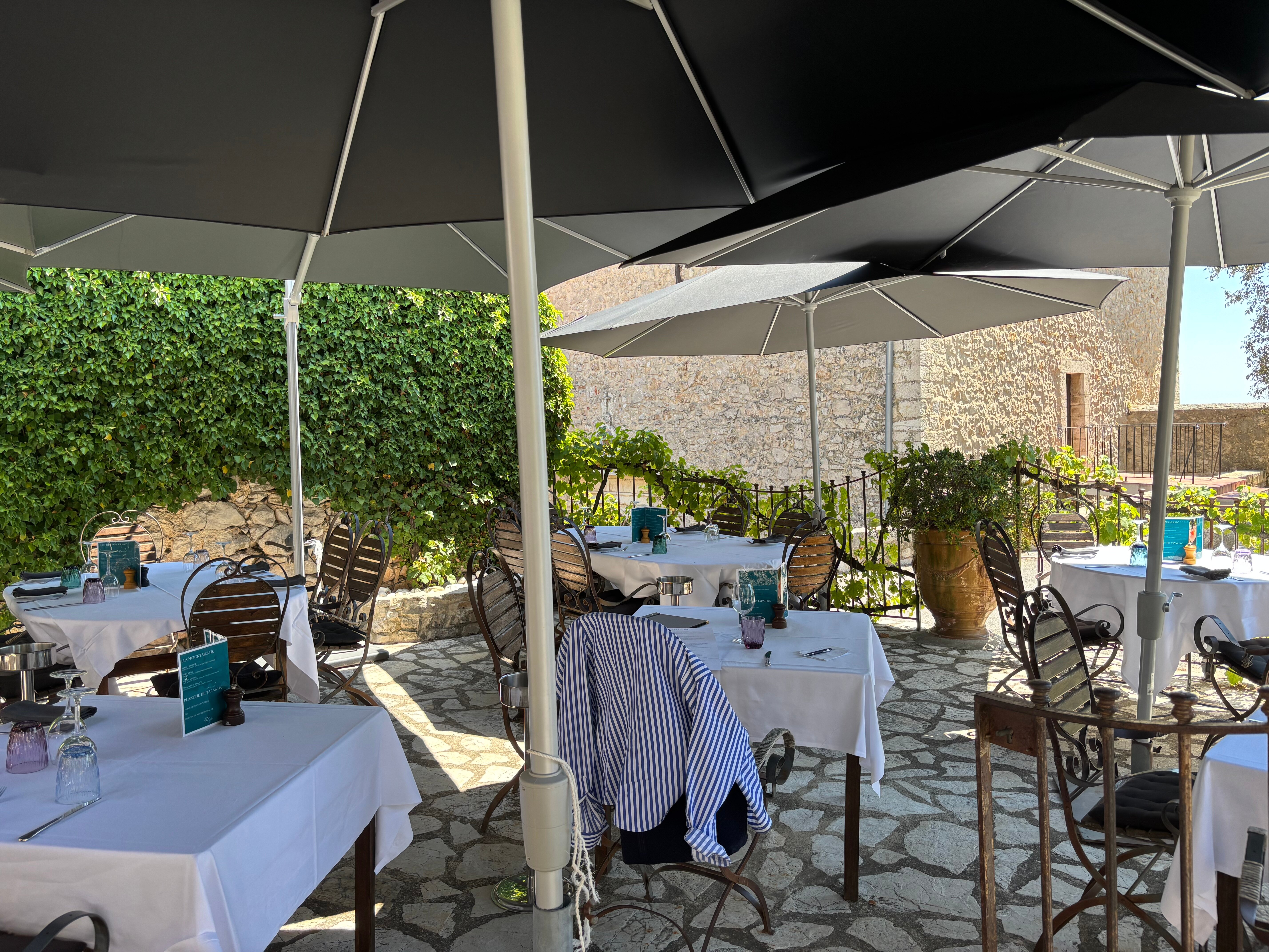 Auberge du Vieux Chateau-官方
