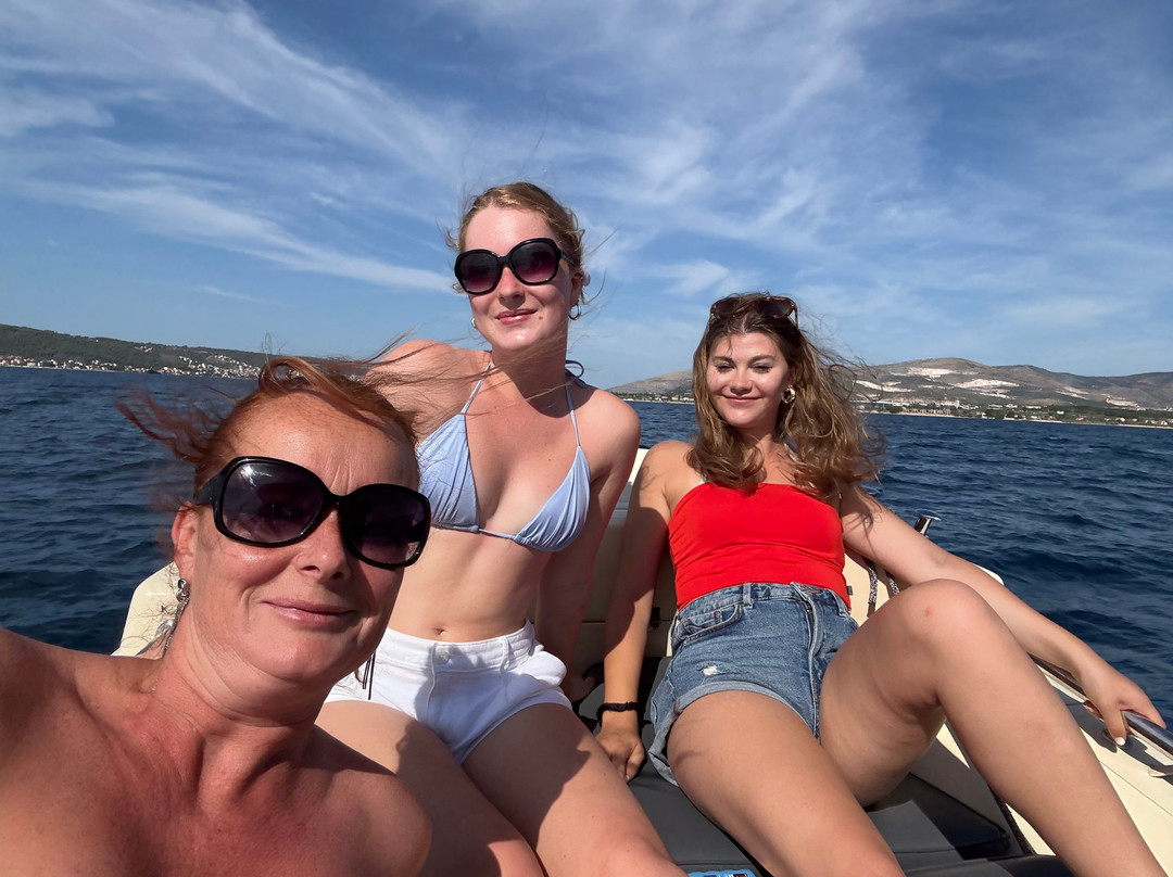 Kaštela Boat Tours-Kastel Kambelovac必去景点