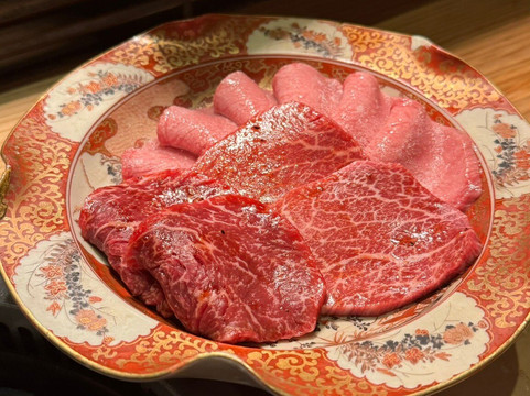 大皿焼肉 老中