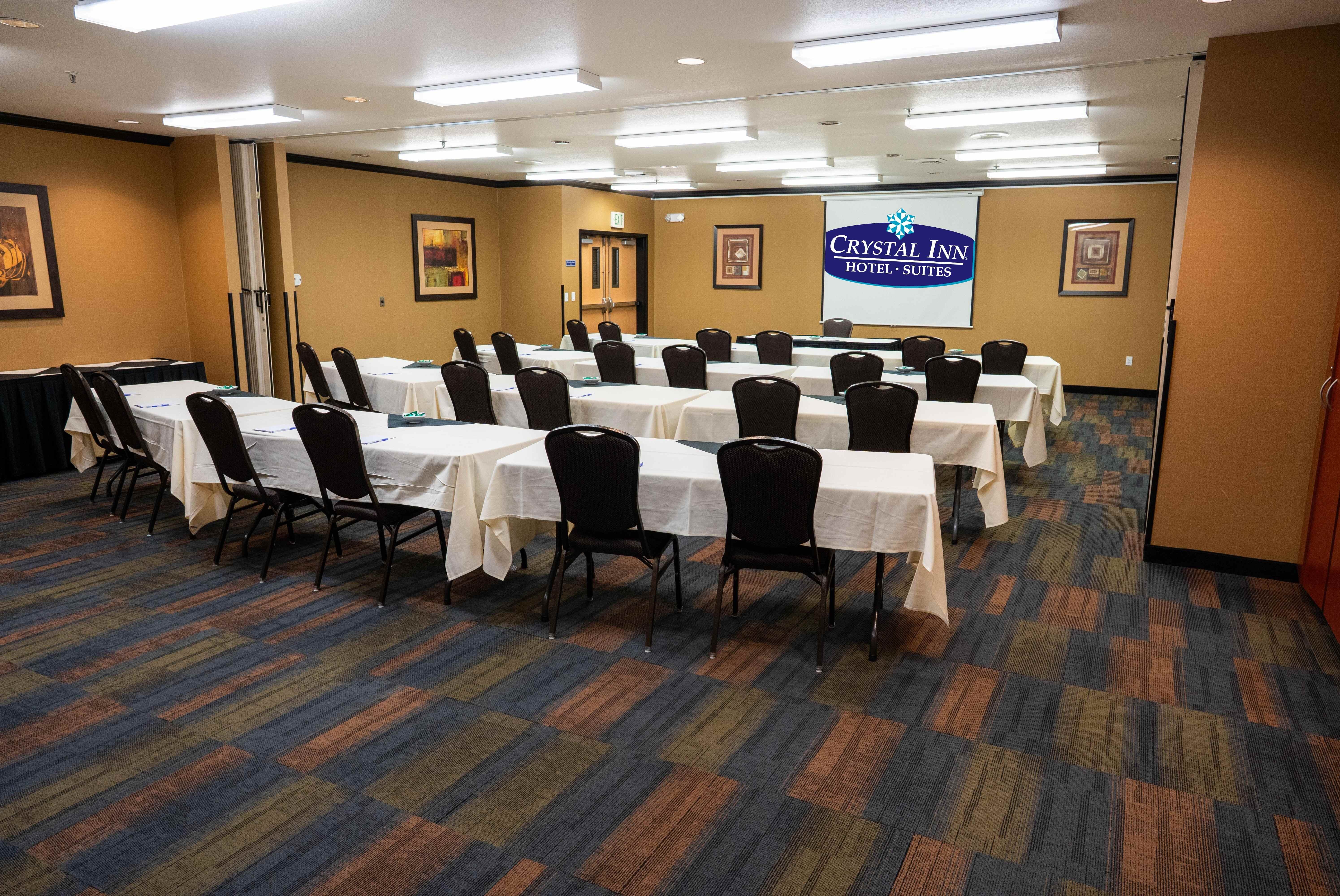 Crystal Inn Hotel & Suites West Valley City-官方