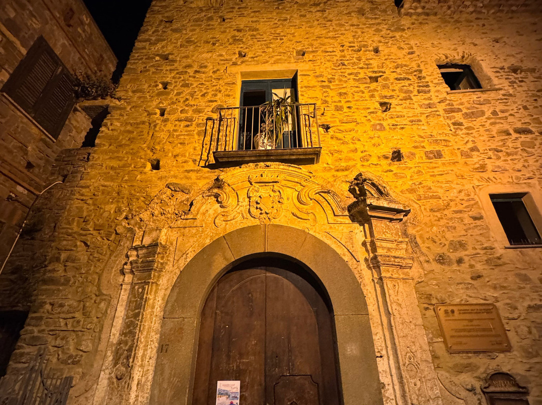 ROSSO DI SERA-Pollica必去景点