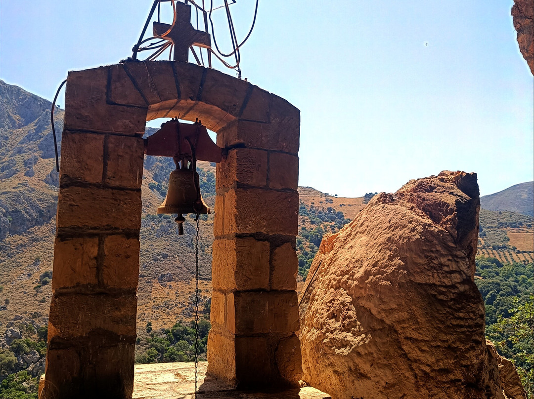 Agia Sofia Cave-Topolia必去景点