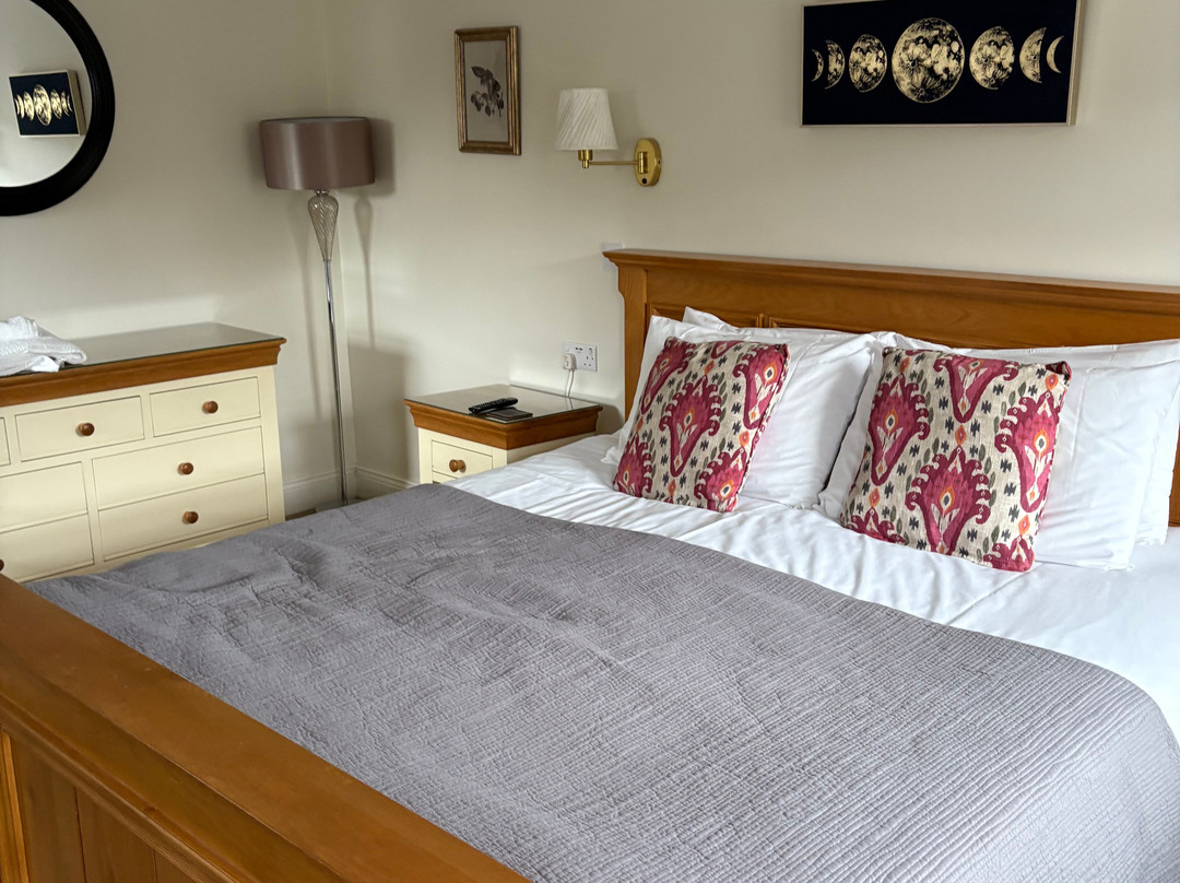 The Boatside Inn主图