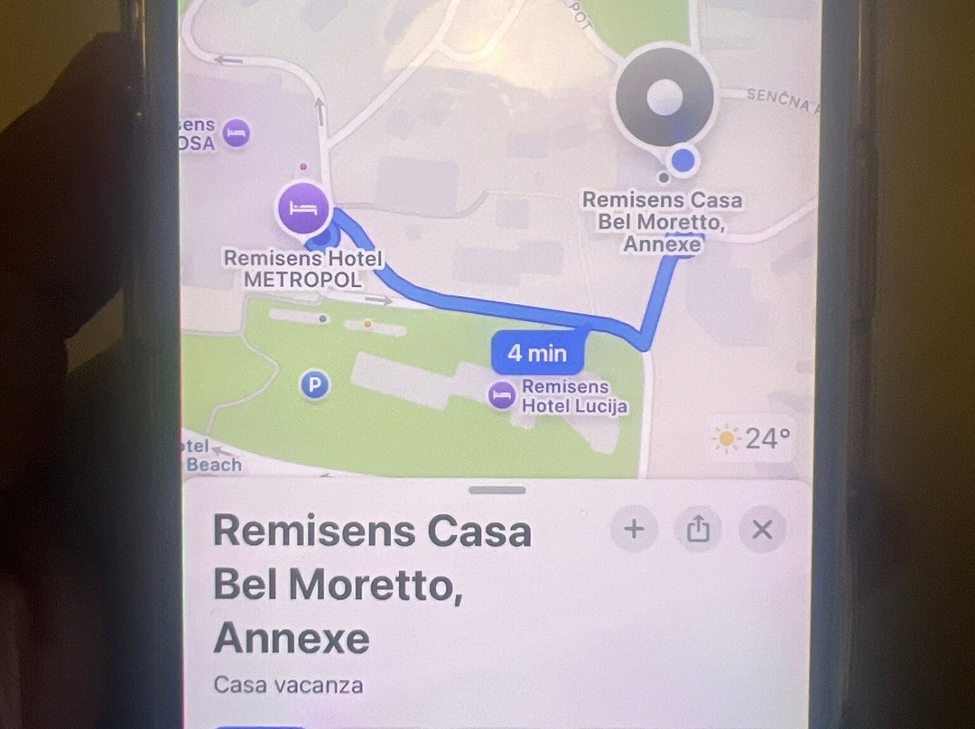 芭芭拉酒店主图