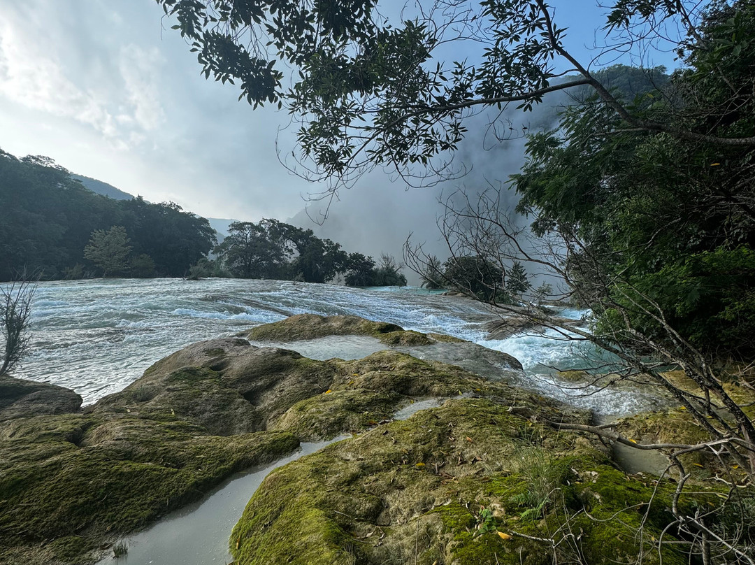 Cascada de Tamul-Tanchachin必去景点