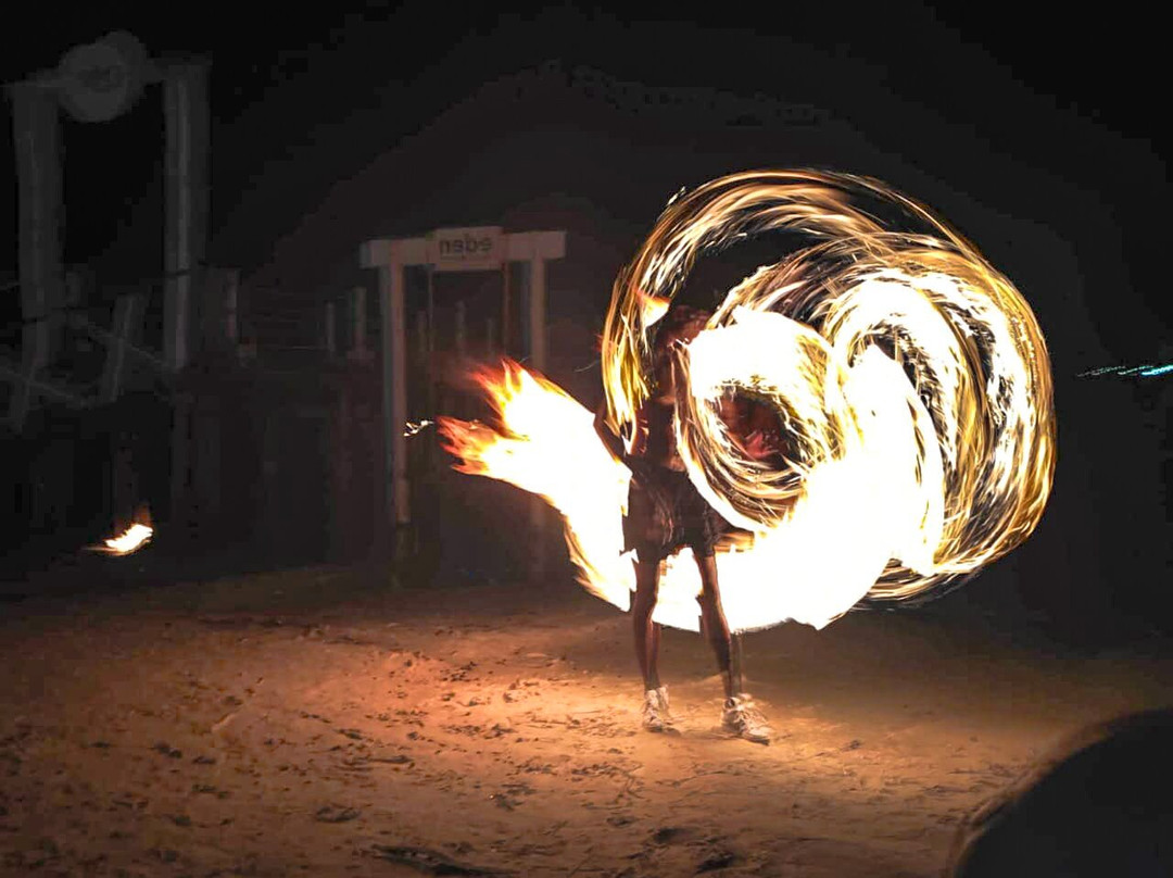 Eden Beach Resort By EHM主图