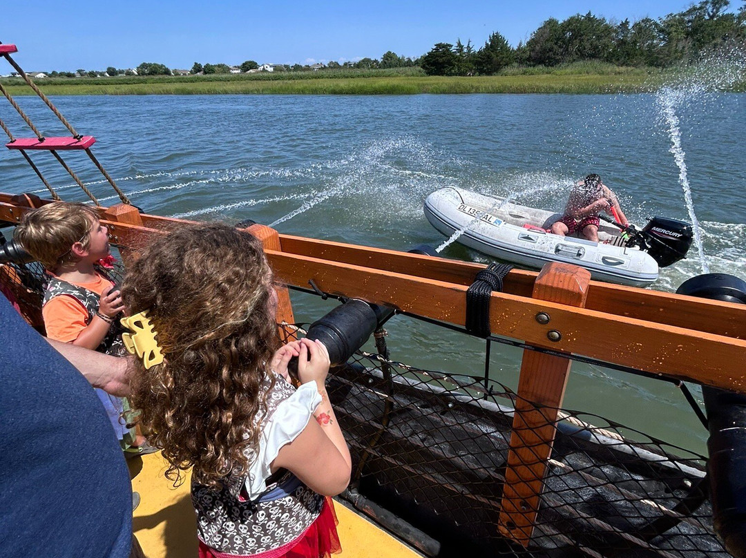 Pirates of Lewes Expeditions-刘易斯必去景点