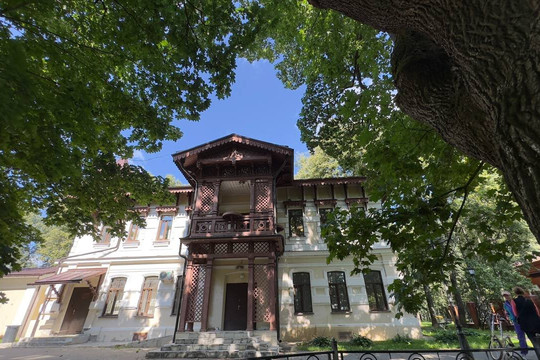 Shhapovo Estate-Shchapovo必去景点