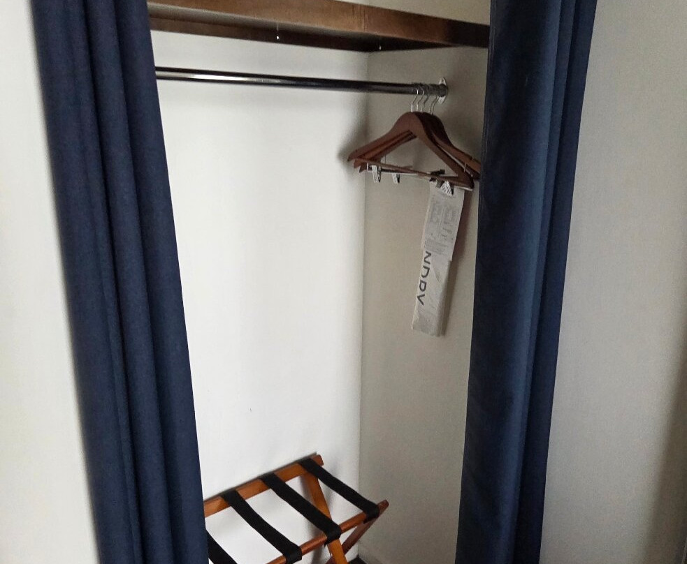 阿森斯大学区靛蓝酒店主图