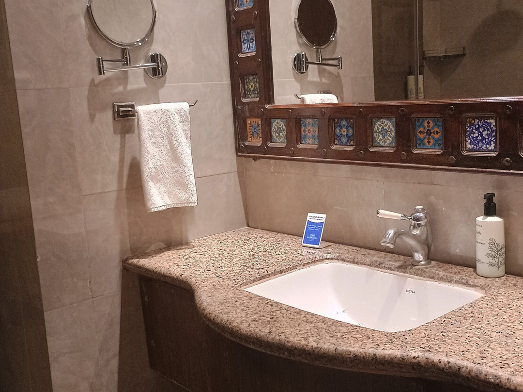 Saira Fort Sarovar Portico主图