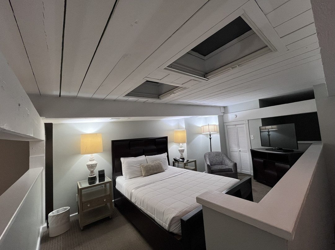 Olde Harbour Inn主图