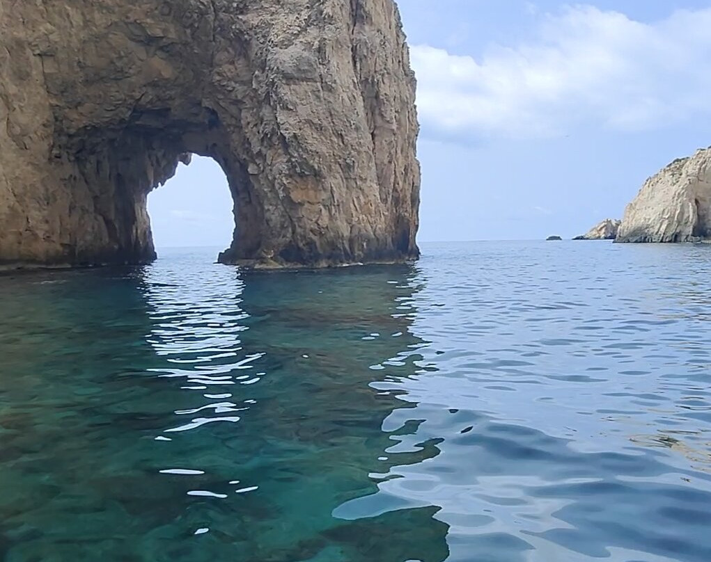 Serene Private Cruises-Tragaki必去景点