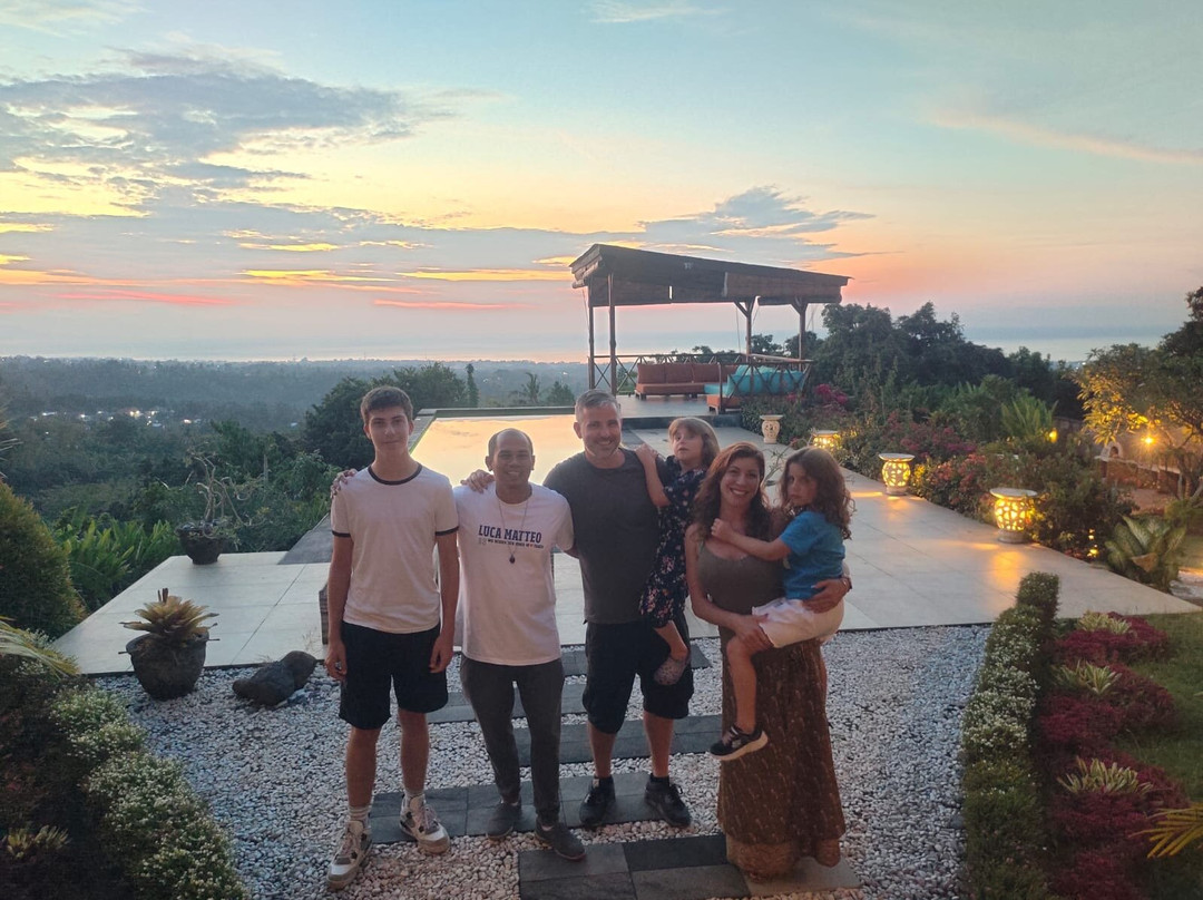 Lovina Transport Bali 007-罗威那海滩必去景点