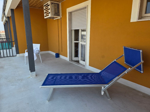 丽晶特酒店主图