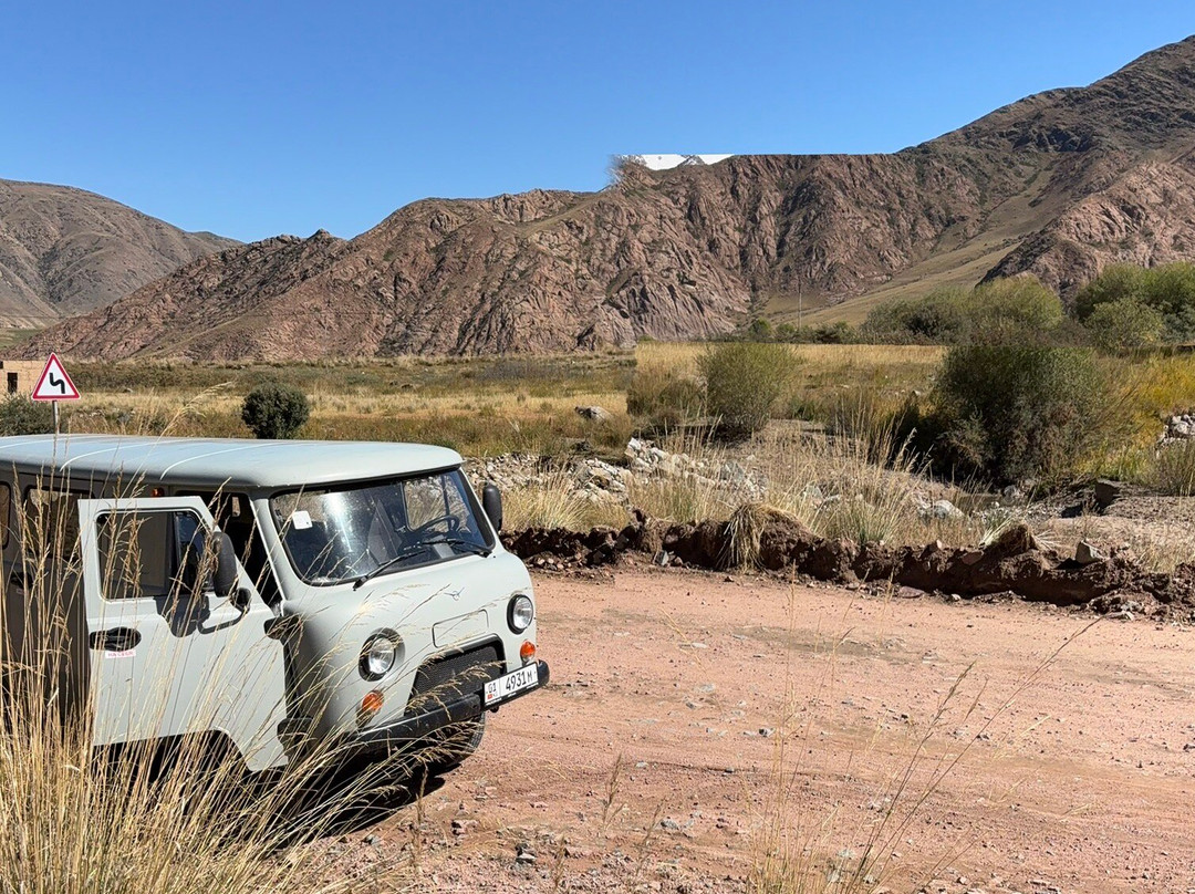 UAZ Buhanka Rental-比斯凯克必去景点