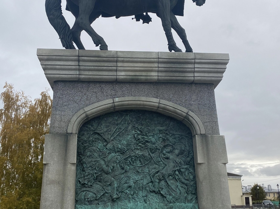 Statue of Dmitriy Donskoi-科洛姆纳必去景点