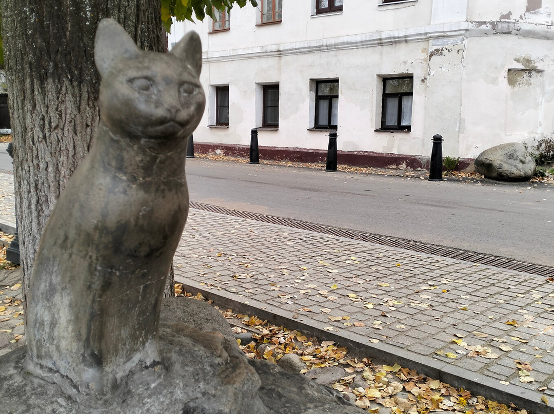 Statue of the Cat-Ples必去景点