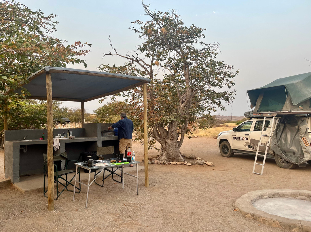 Twyfelfontein Elephant Drives-Palmwag必去景点