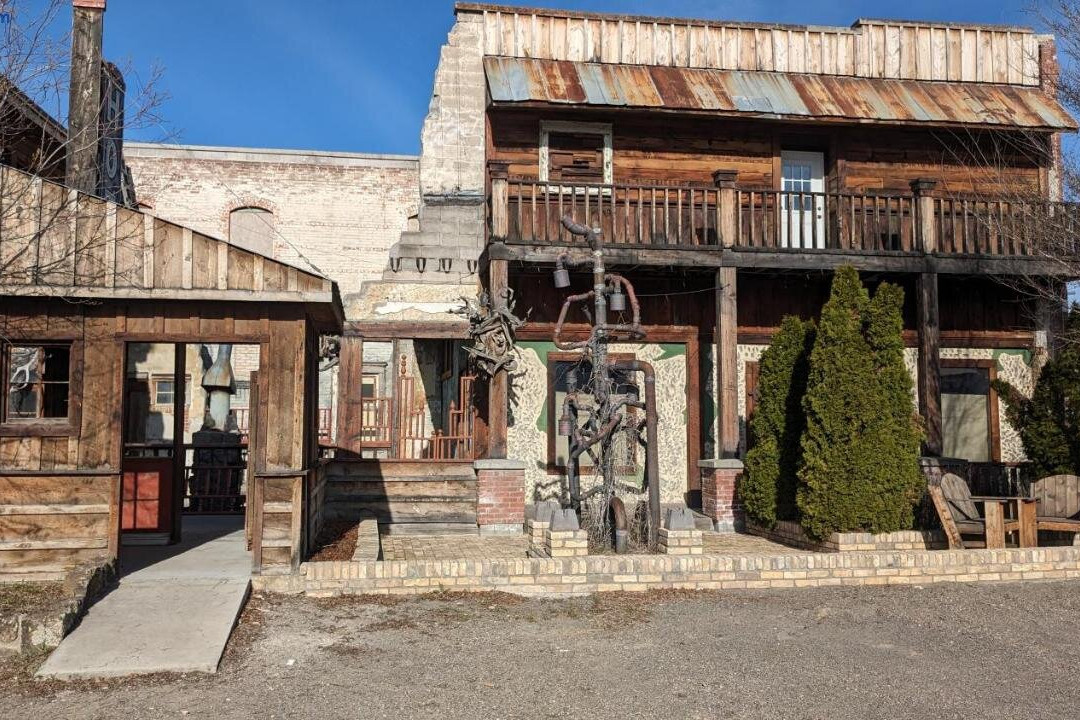 The Riverside Inn