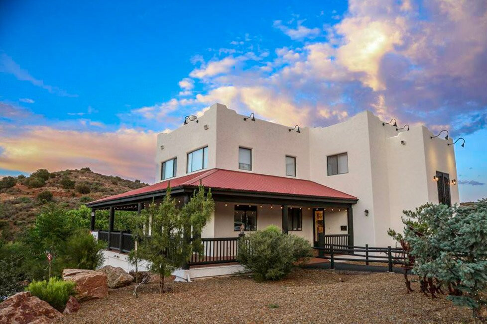 Creekside Lodge and Cabins主图