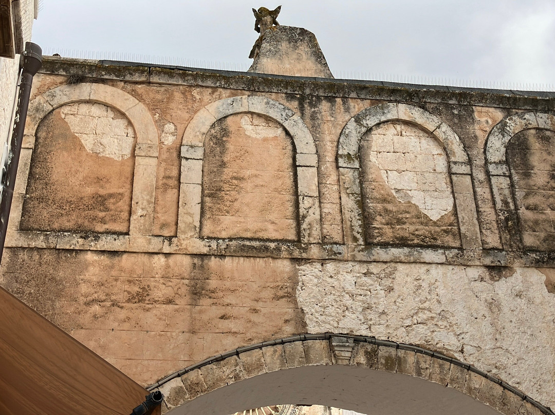 Arco Scoppa-奥斯图尼必去景点